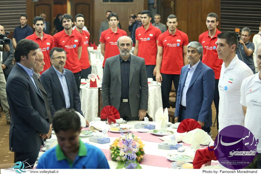تقدیر از ملی پوشان با حضور وزیر ورزش !